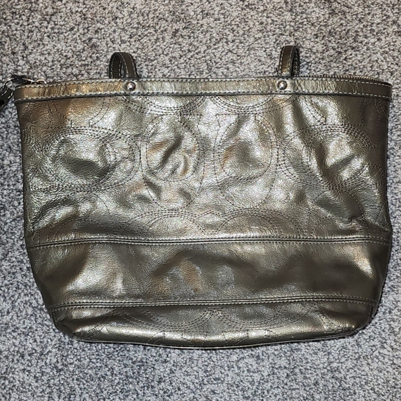 Coach Silver Tote Bag with Metallic Sheen - Picture 3 of 6